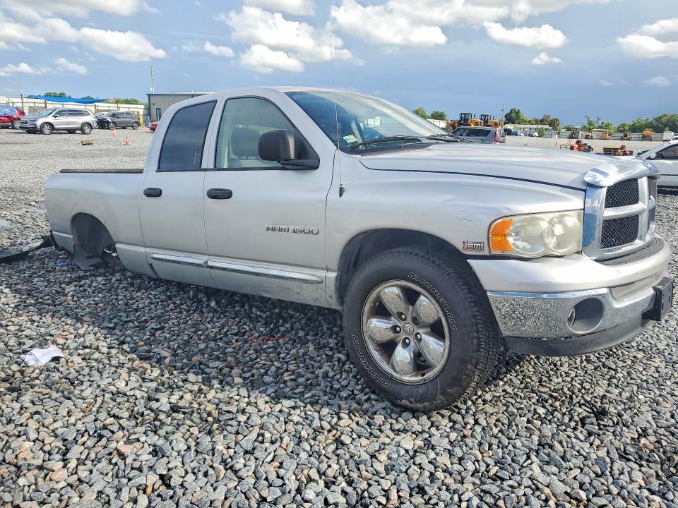 2004 Dodge RAM 1500 ST