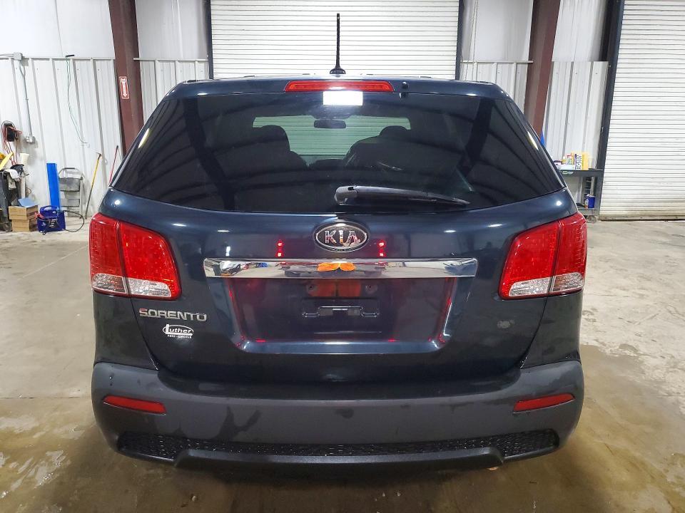 2013 KIA Sorento lx