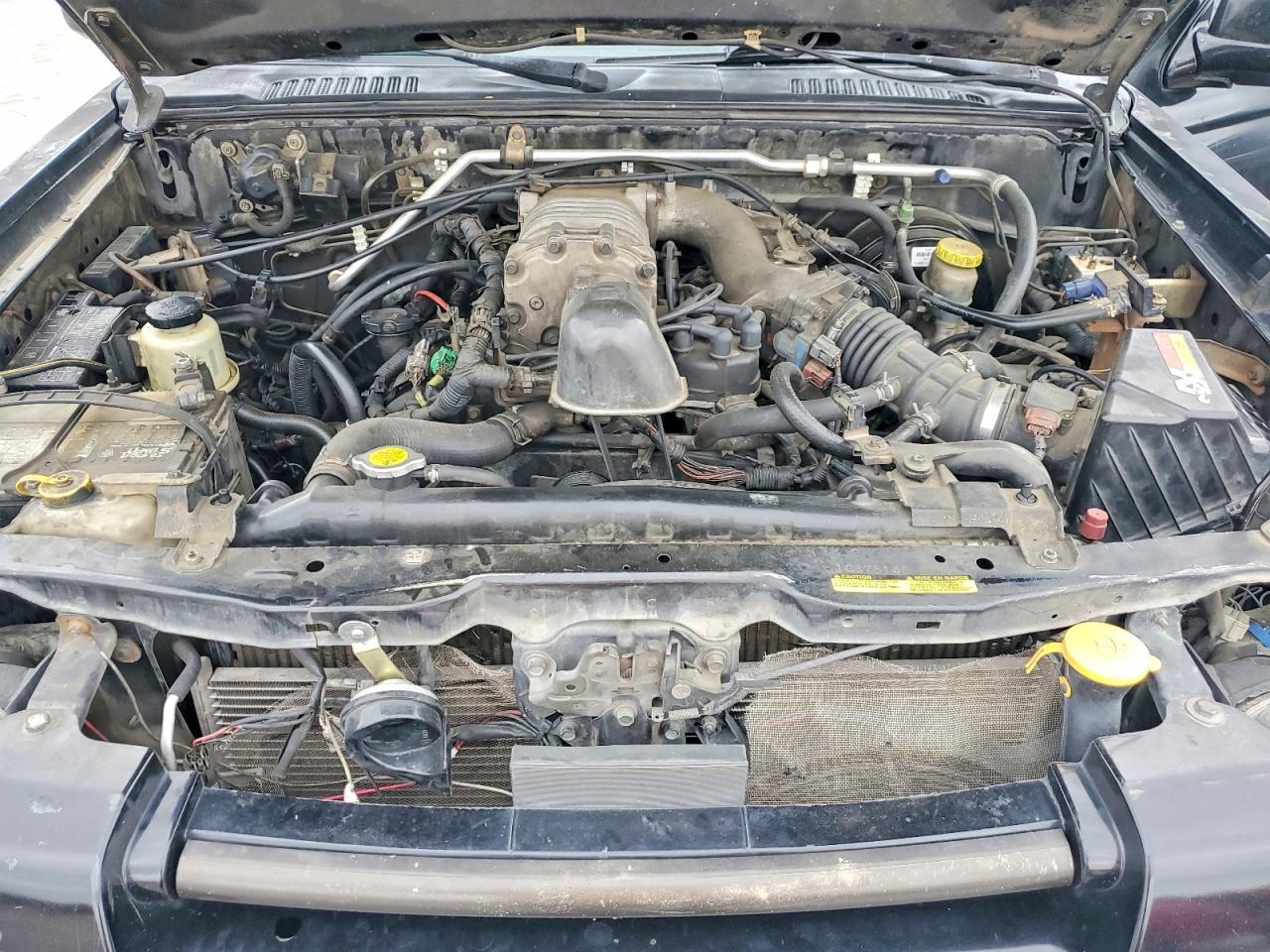 2001 Nissan Frontier SC