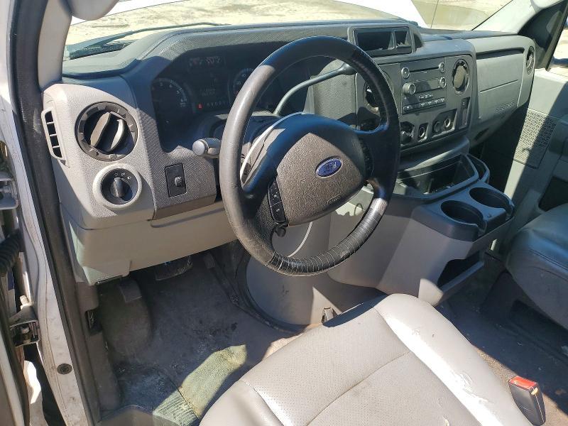 2010 Ford Econoline E250 van