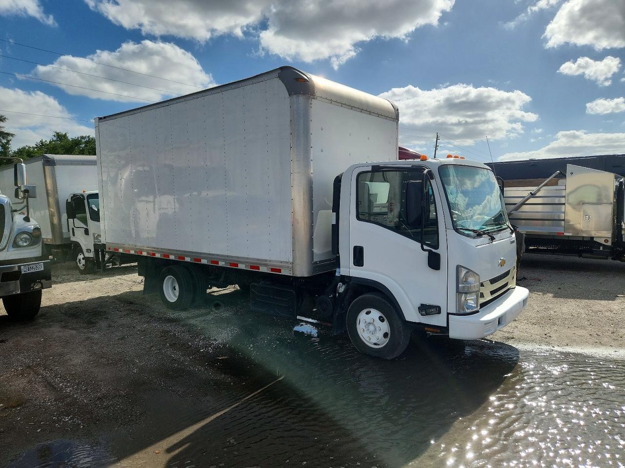 2020 Chev Rolet 4500HD BOX Truck