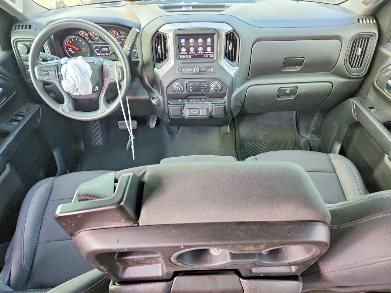 2024 Chevrolet Silverado K1500 Custom
