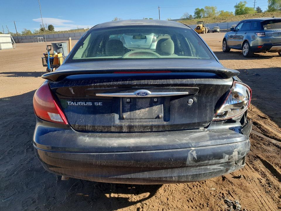 2001 Ford Taurus se