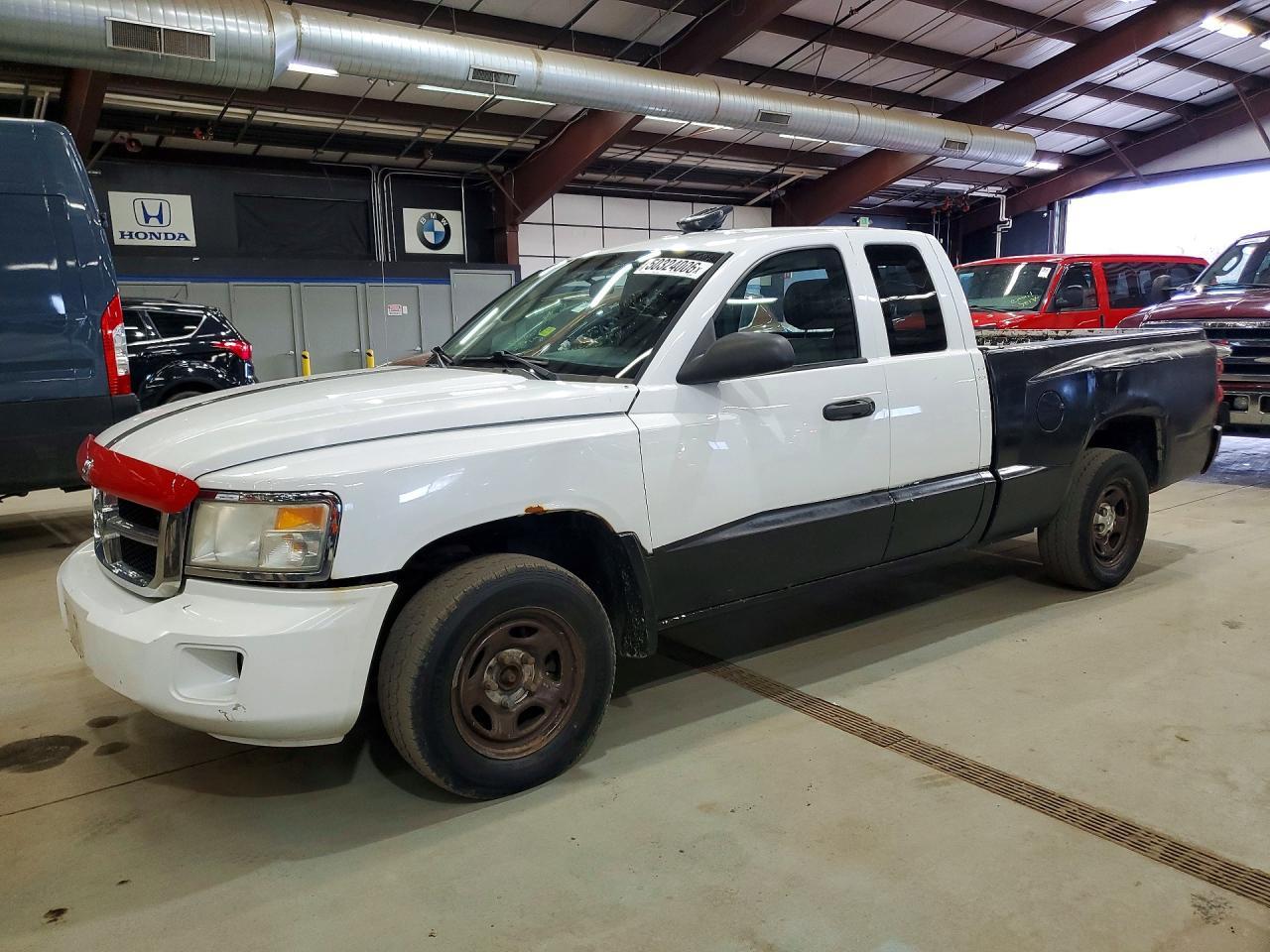 2010 Dodge Dakota st