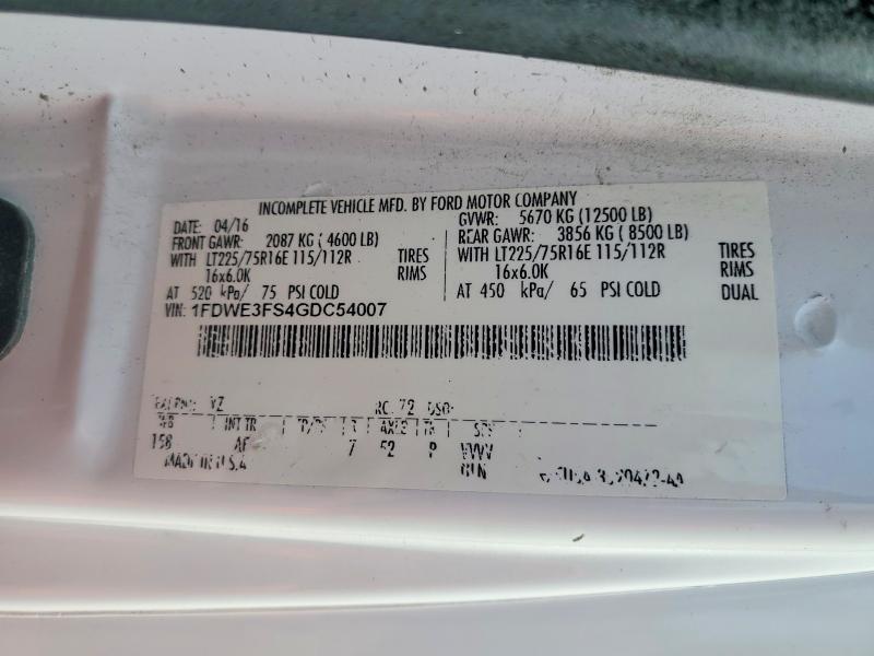 2016 Ford Econoline E350 Super Duty Cutaway Van