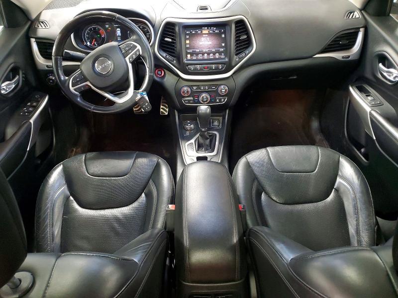 2016 Jeep Cherokee Overland