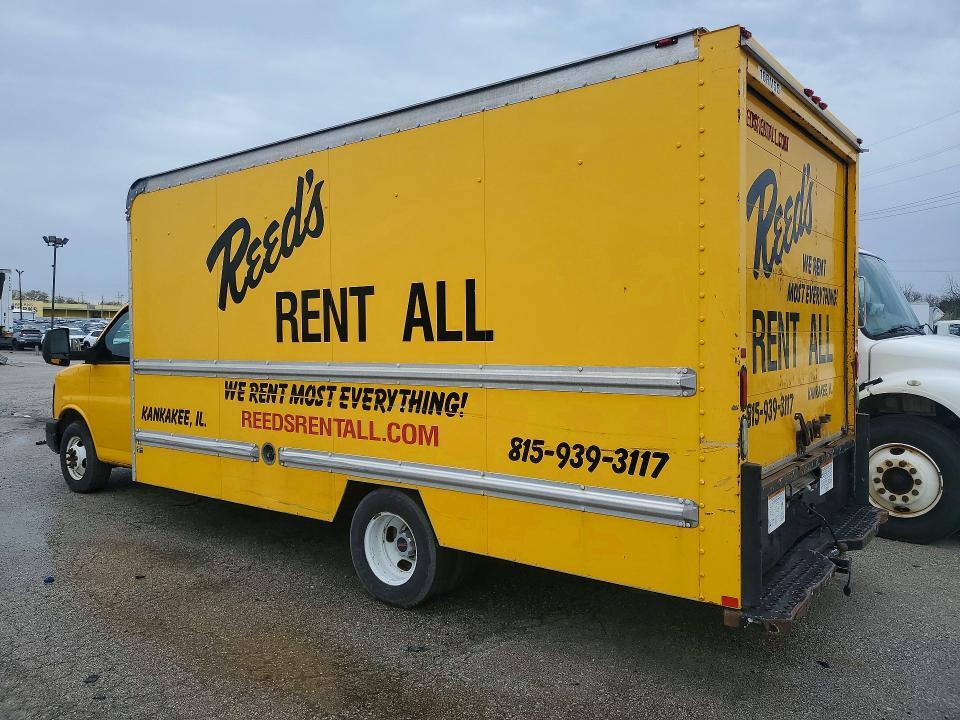 2012 GMC Savana box Truck