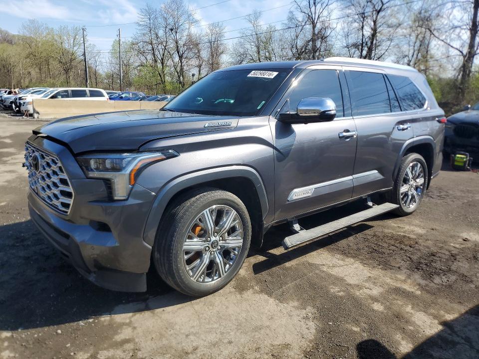 2023 Toyota Sequoia 4WD Hybrid  Capstone