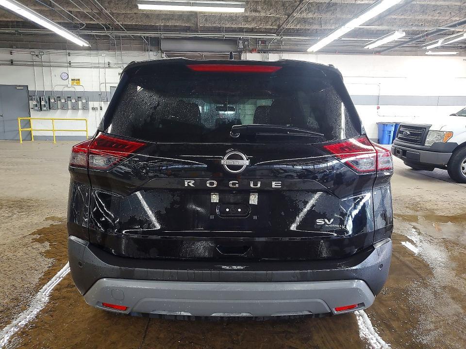2023 Nissan Rogue sv