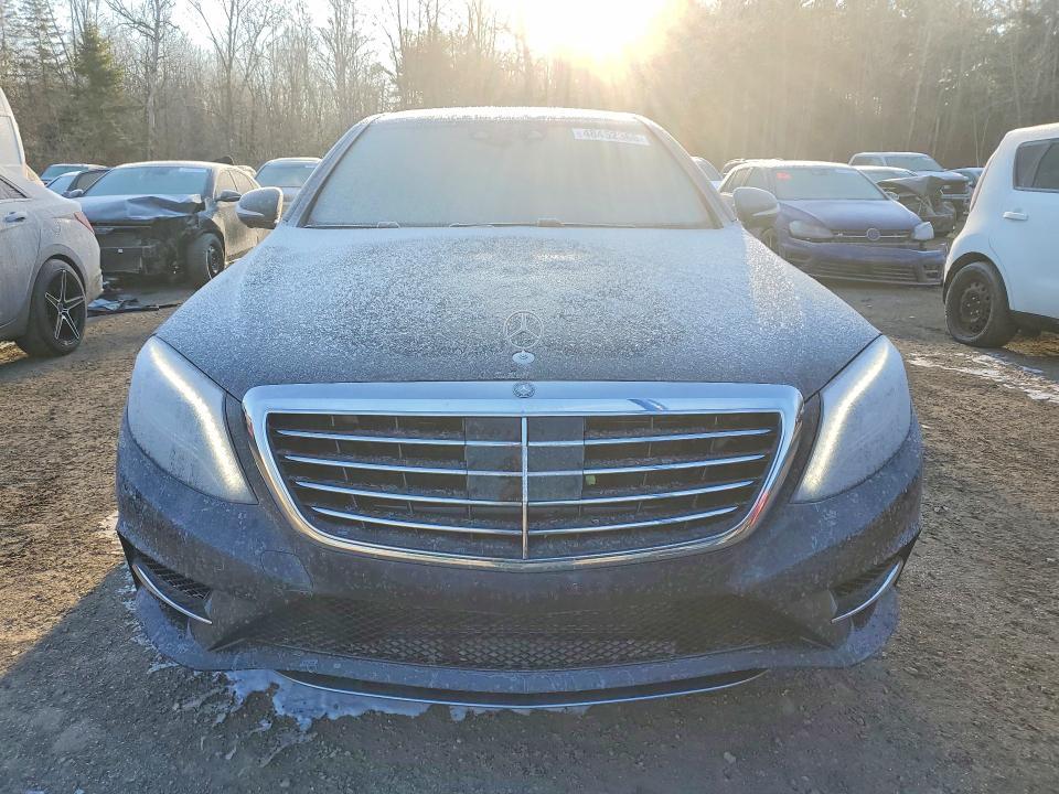 2017 Mercedes-Benz S550v 4matic 4DR