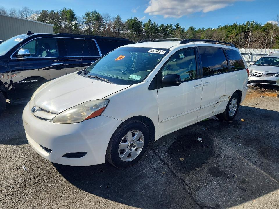 2008 Toyota Sienna le 7-passenger