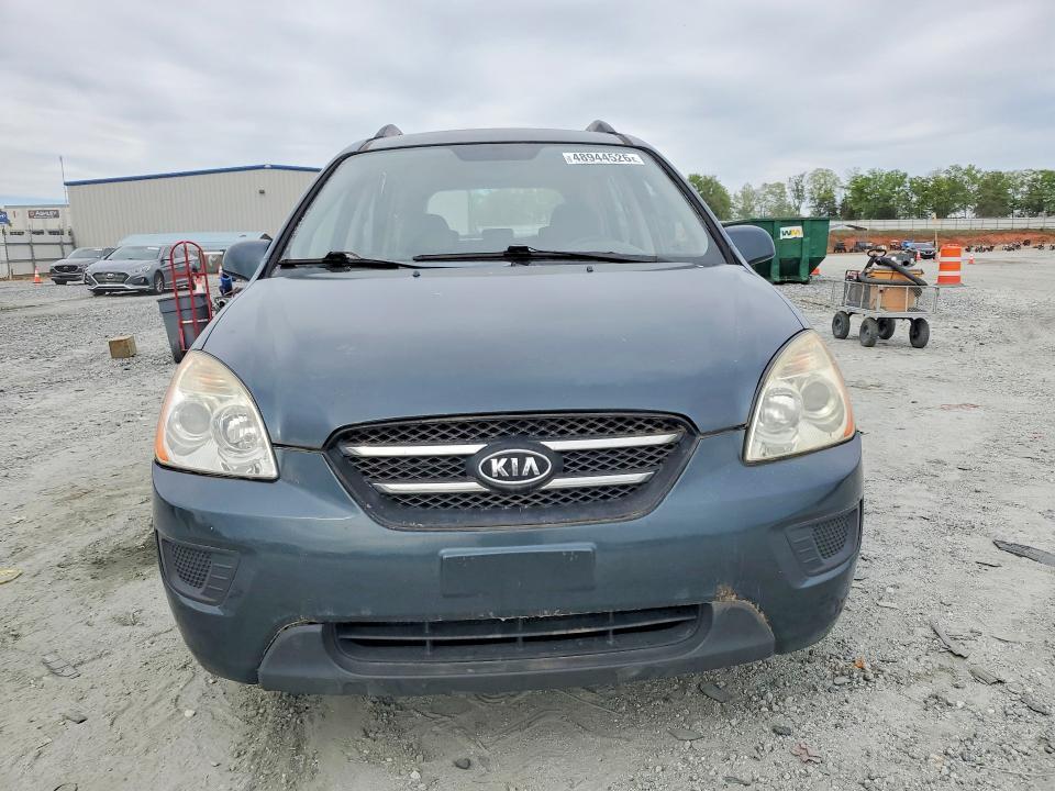 2009 KIA Rondo Base