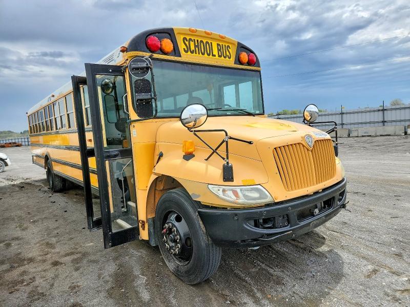 2010 Ic Corporation CE Series School-School Bus