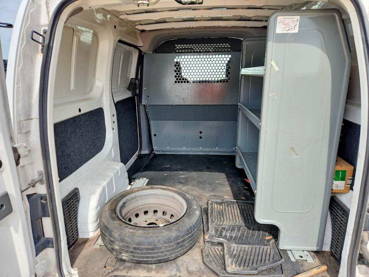 2017 Nissan NV200 SV