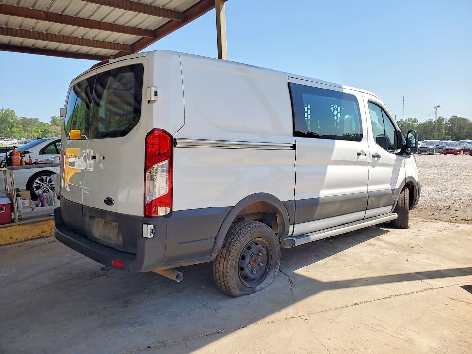 2025 Ford Transit T-250