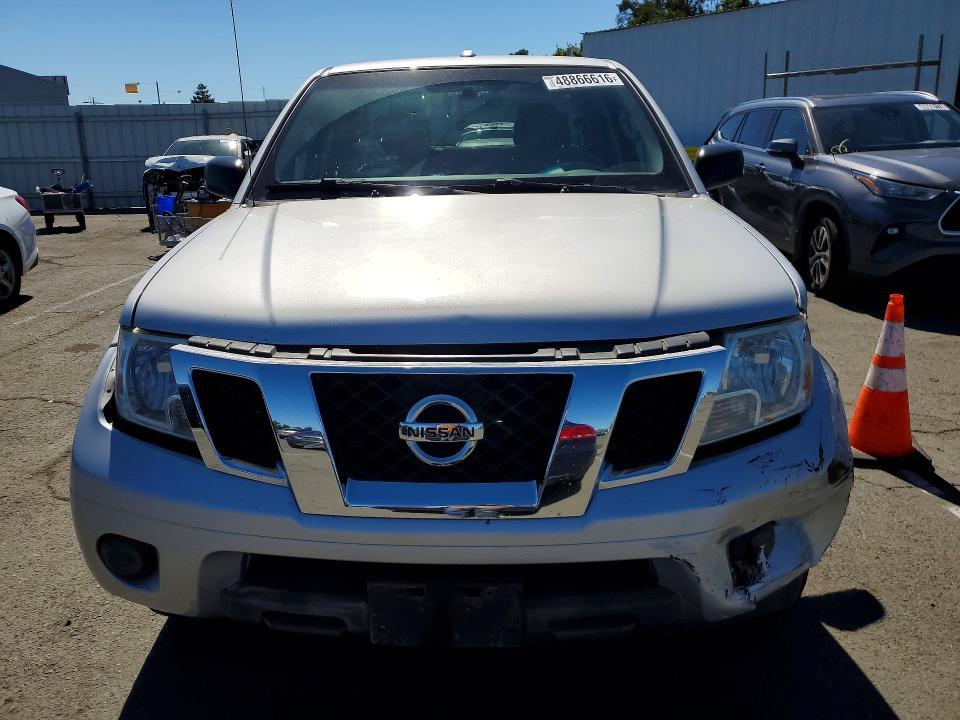 2013 Nissan Frontier s