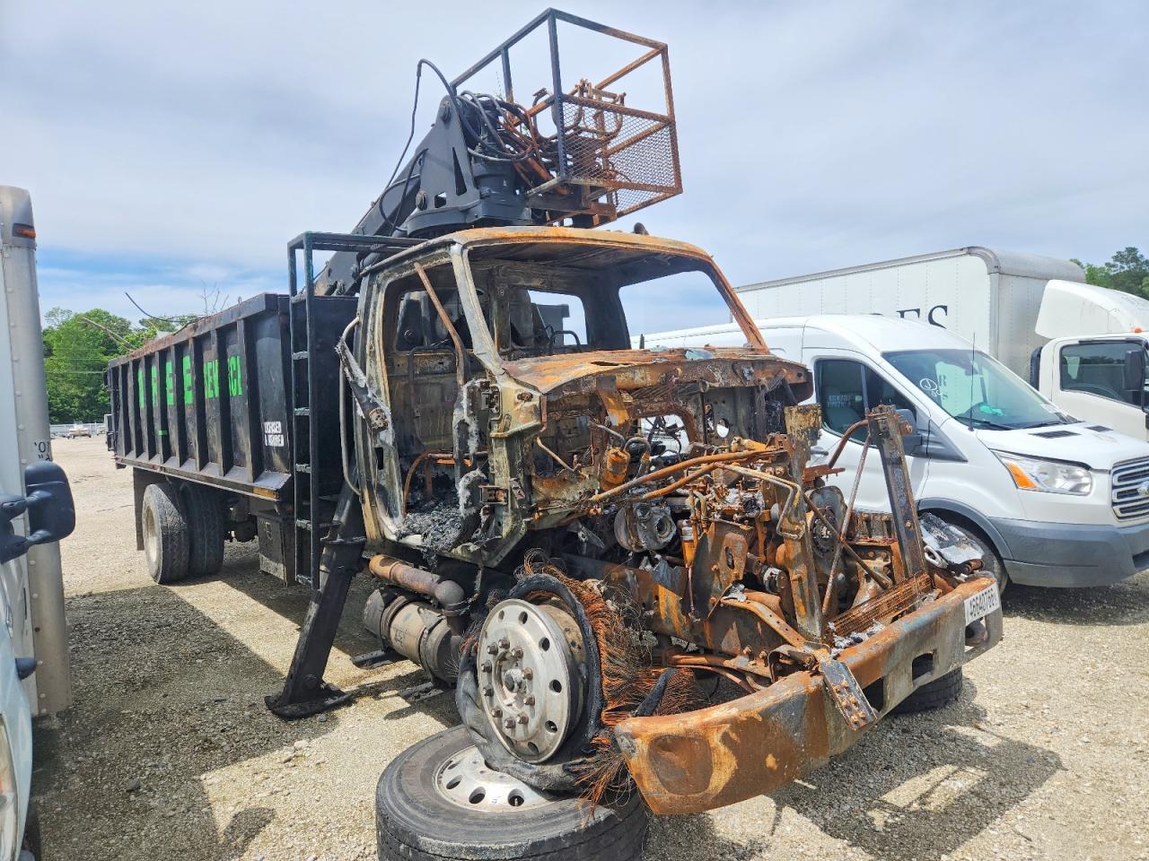 2009 Sterling Acterra Grapple Crane Truck