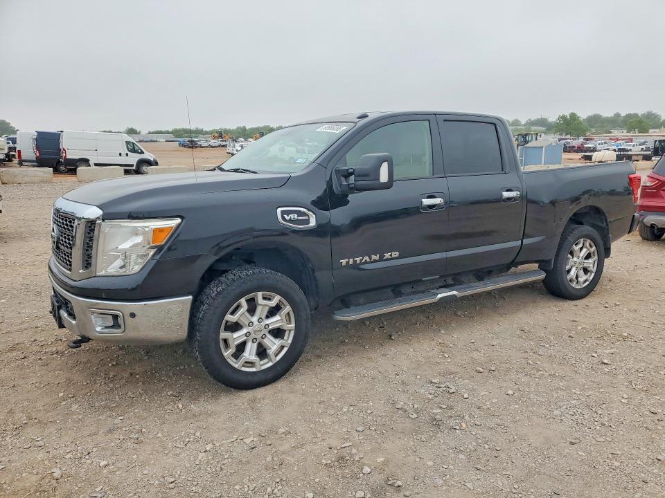 2017 Nissan Titan XD SV