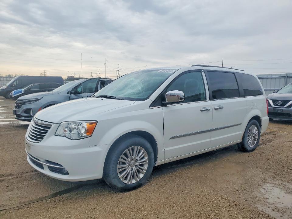 2015 Chrysler Town & Country Touring l