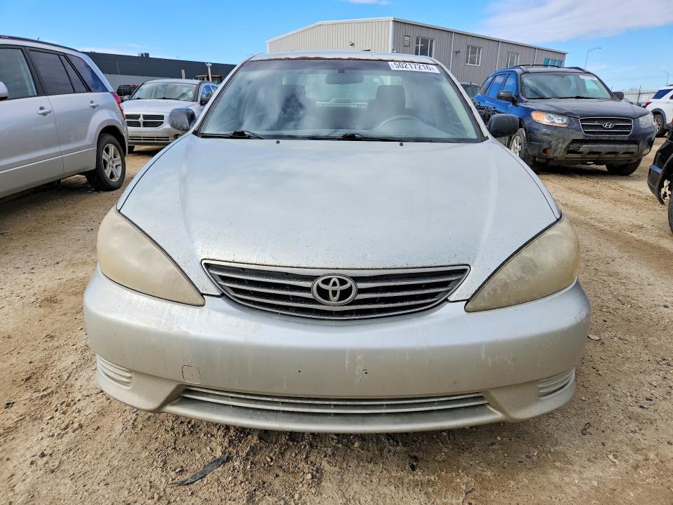 2005 Toyota Camry Standard