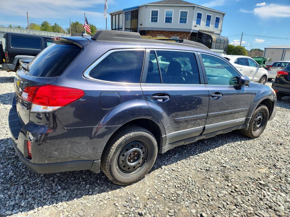 2013 Subaru Outback 2.5i Limited