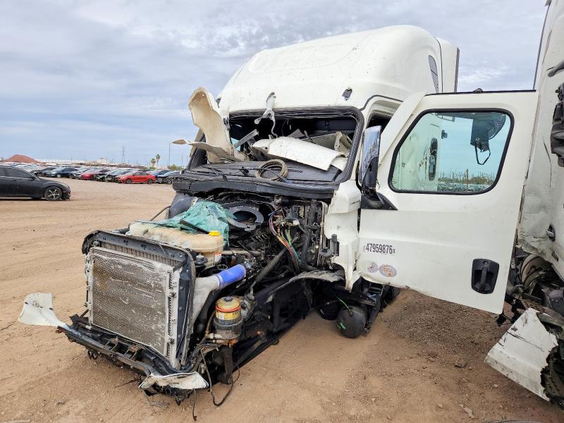 2022 Freigliner 2022 Freightliner Cascadia 126 Semi Truck