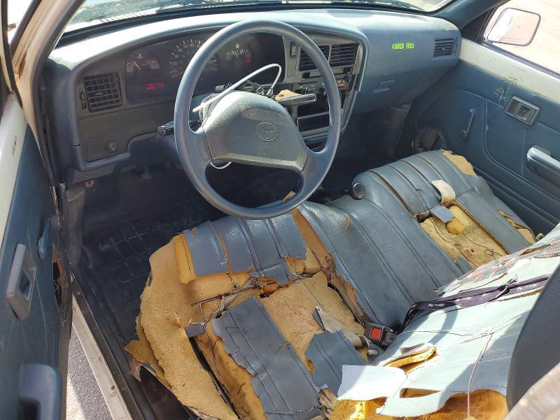 1992 Toyota Pickup Base