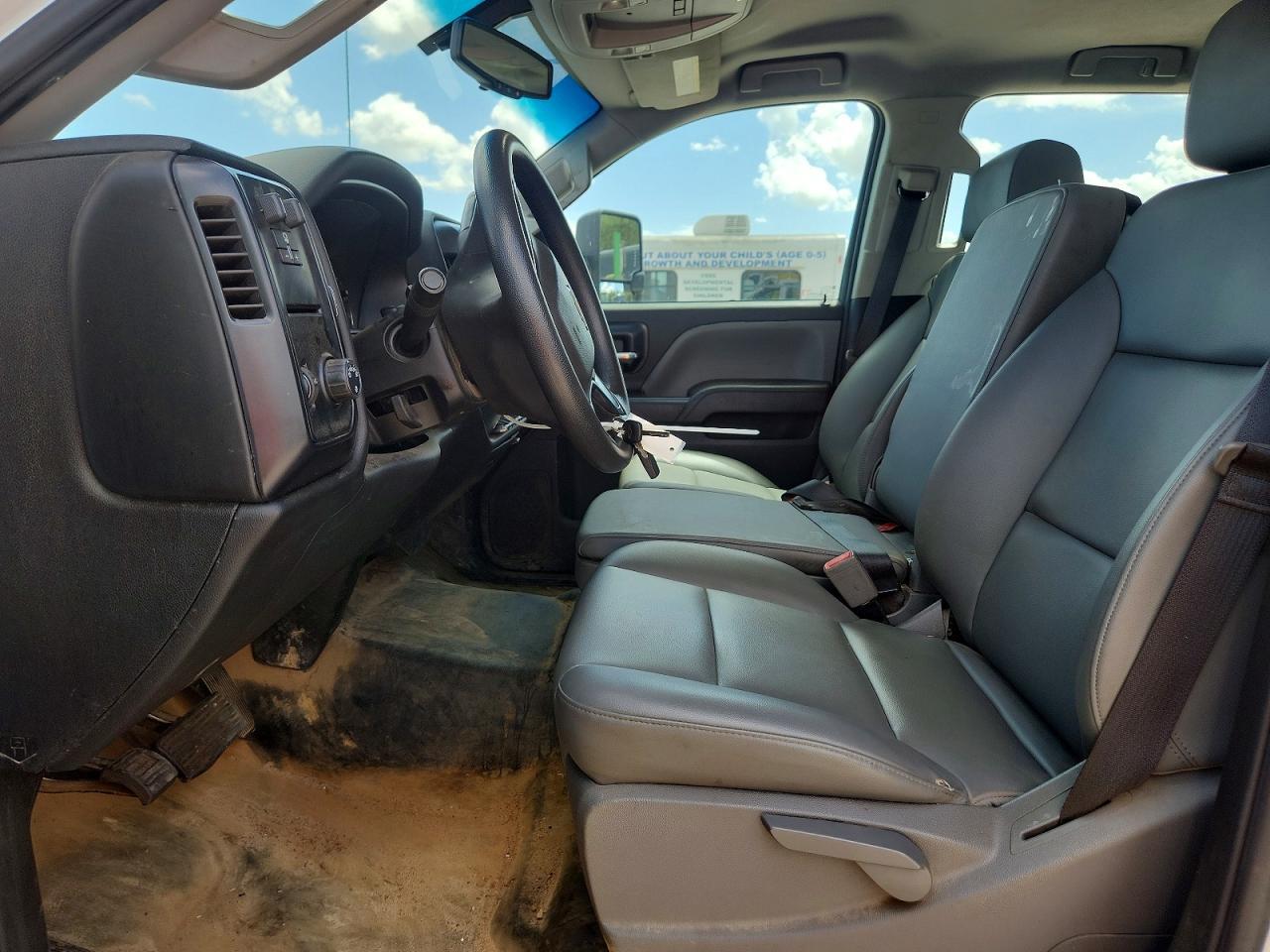 2022 Chev Silverado Medium Duty