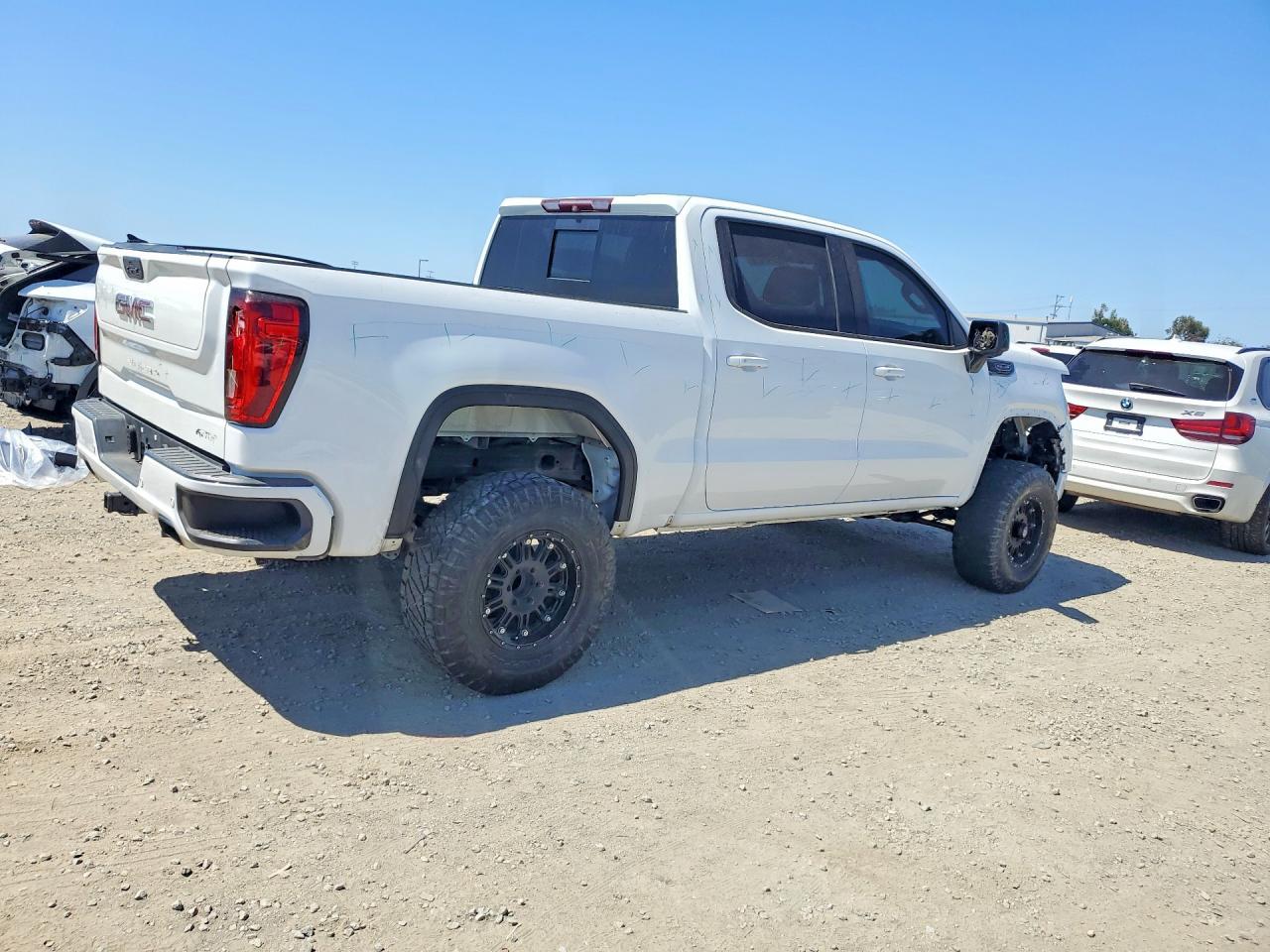 2019 GMC Sierra K1500 AT4