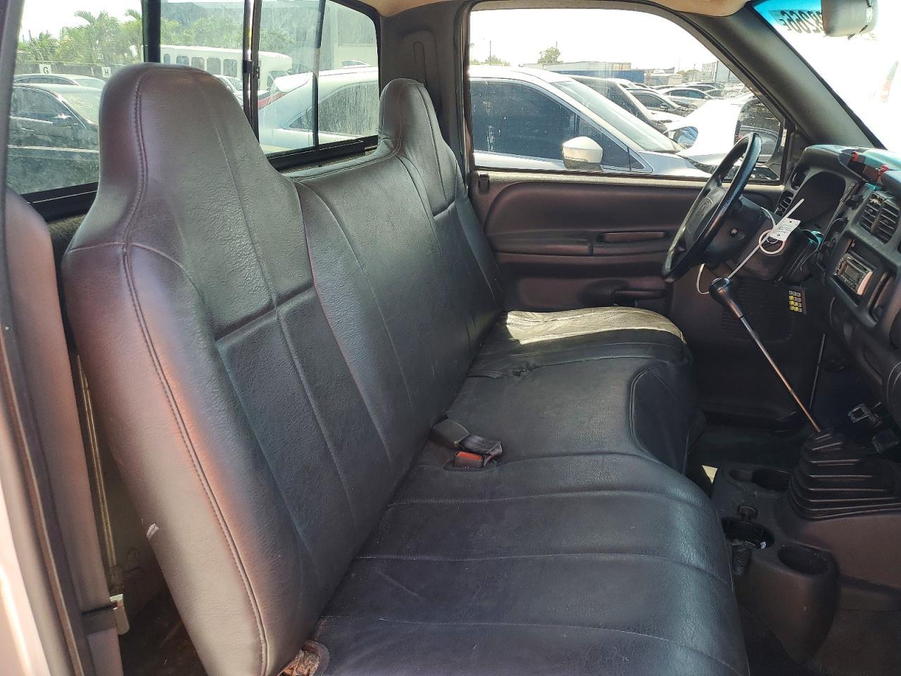 2000 Dodge RAM 1500