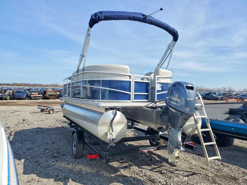 2022 Sunchaser Visa 18 FIS