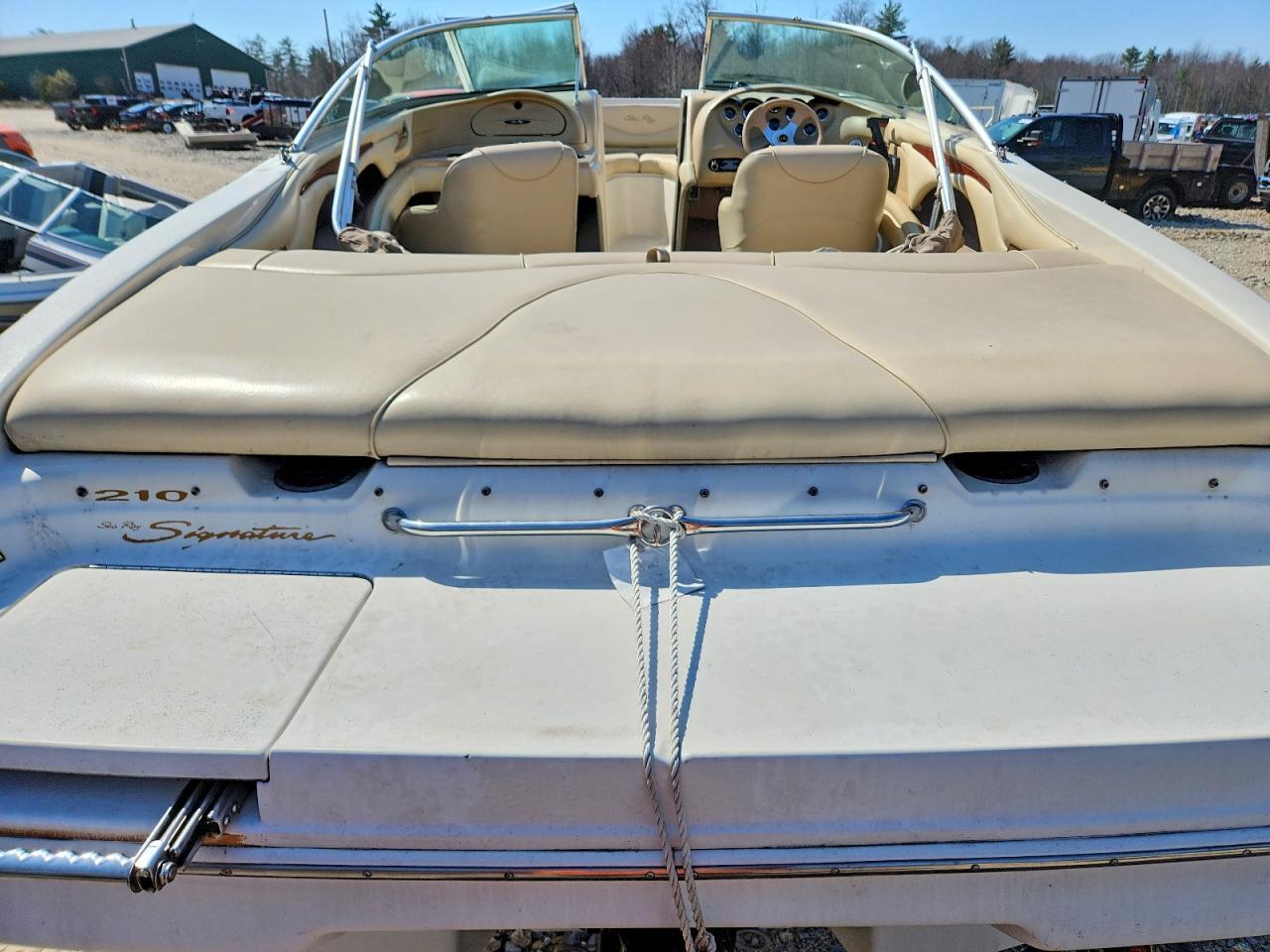 1999 Sea Ray 210 BOW Rider-Boat