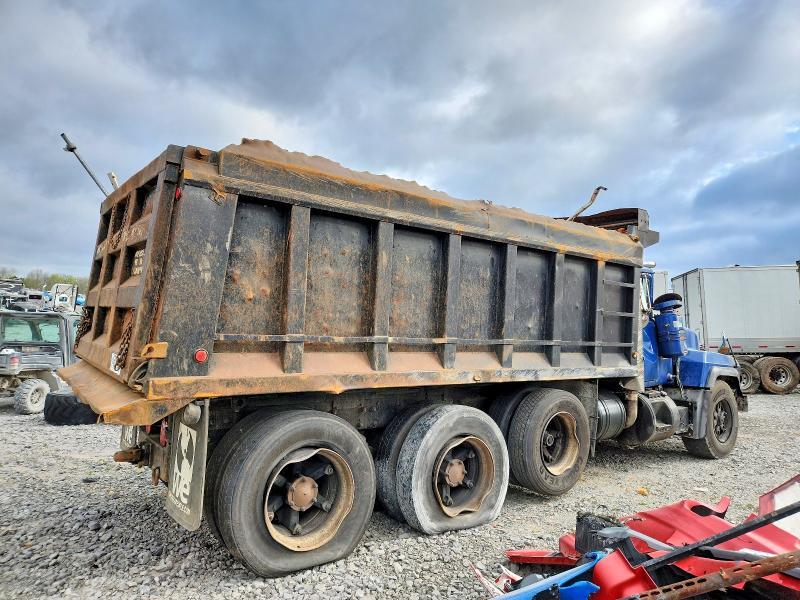 1998 Mack RD Dump Truck