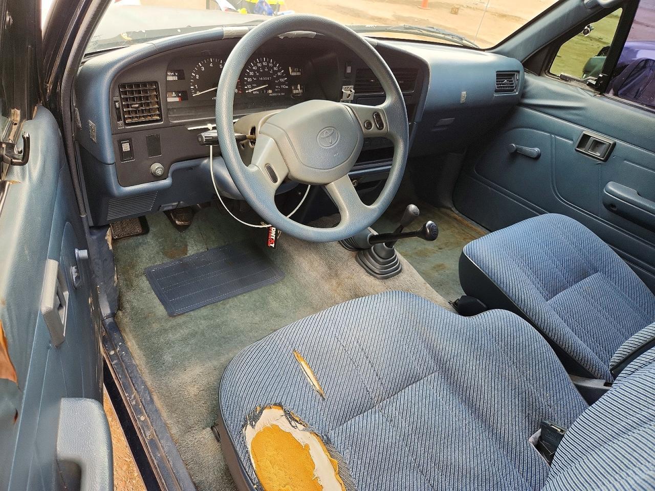 1993 Toyota Pickup Deluxe V6