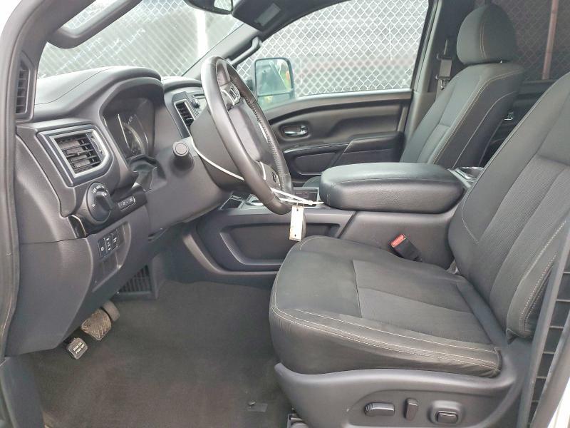 2018 Nissan Titan xd sv