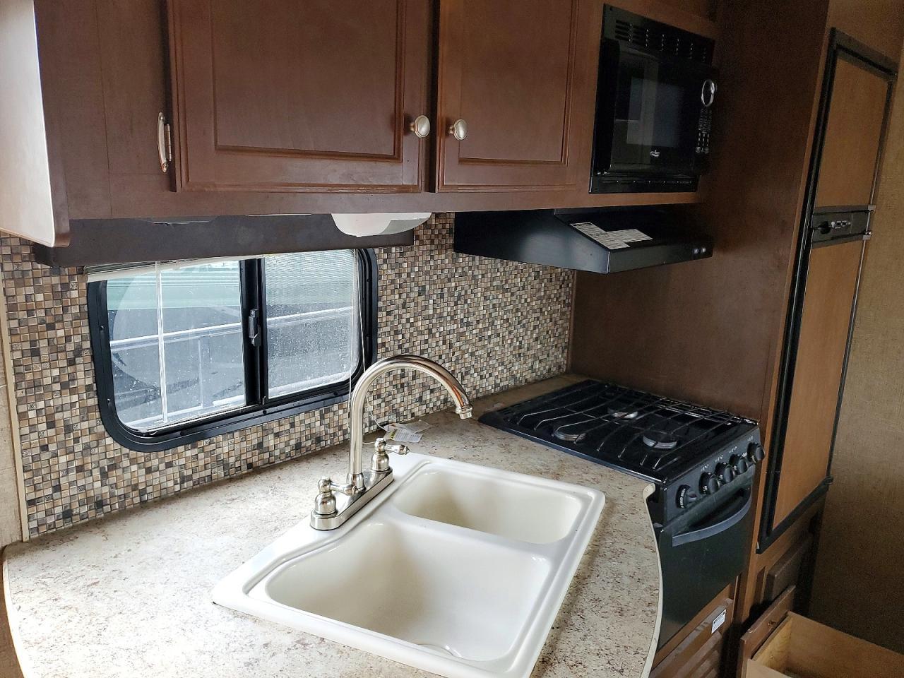 2014 KZ Sporttrek Camper