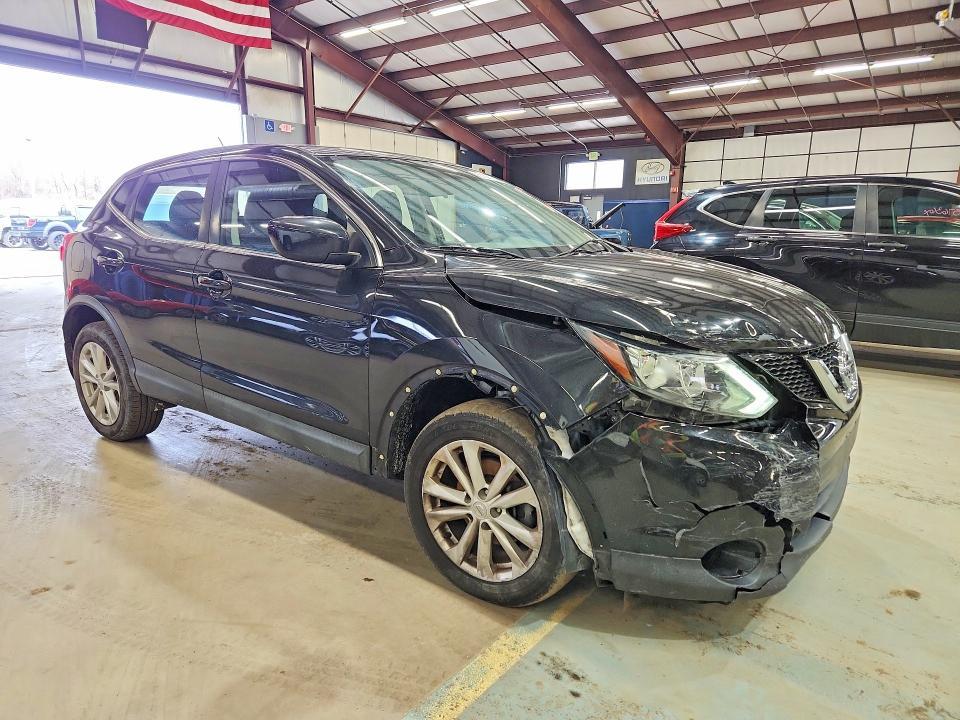 2017 Nissan Rogue Sport s