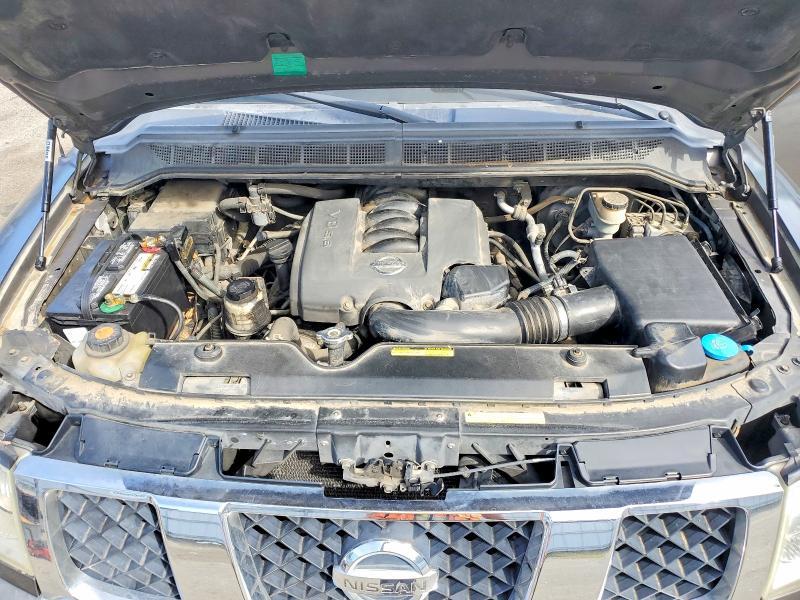 2004 Nissan Titan XE