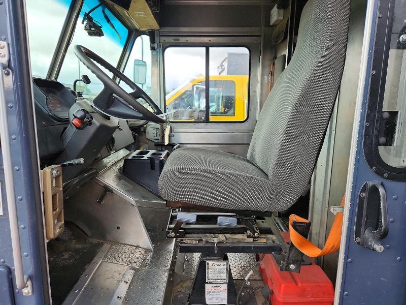 2021 Freightliner Chassis M Line WALK-IN Van