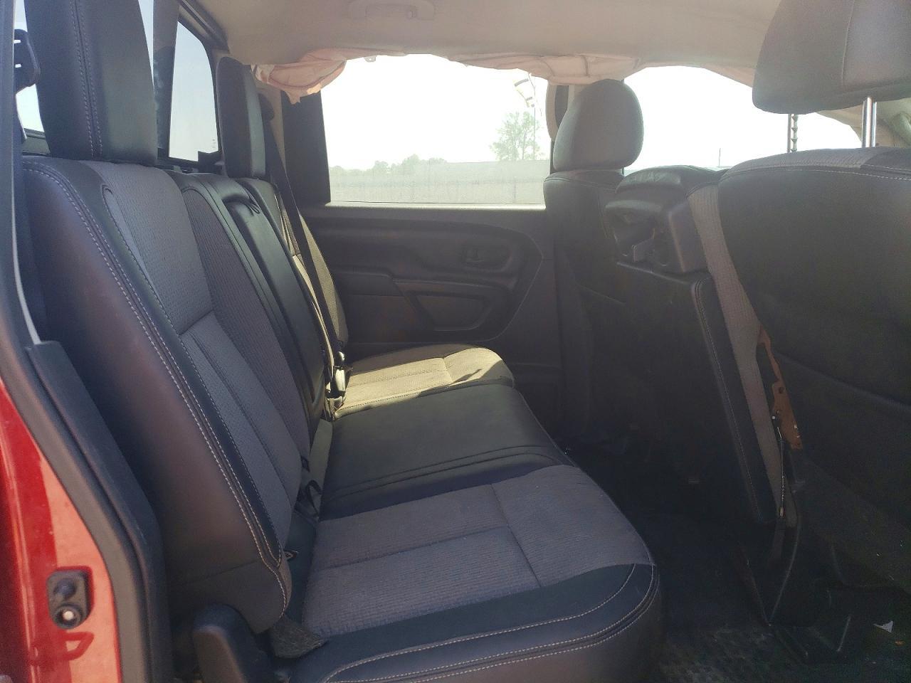 2016 Nissan Titan XD S