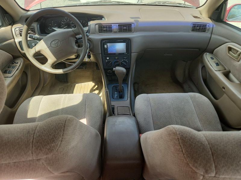 2000 Toyota Camry le