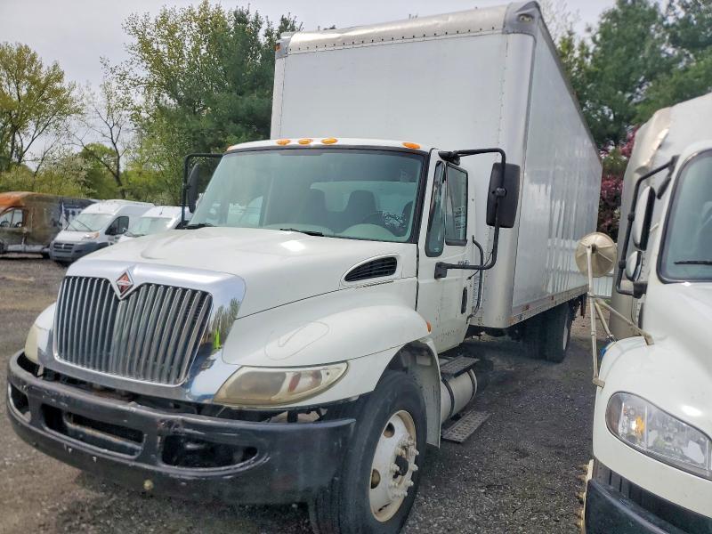 2013 International 4300 BOX Truck
