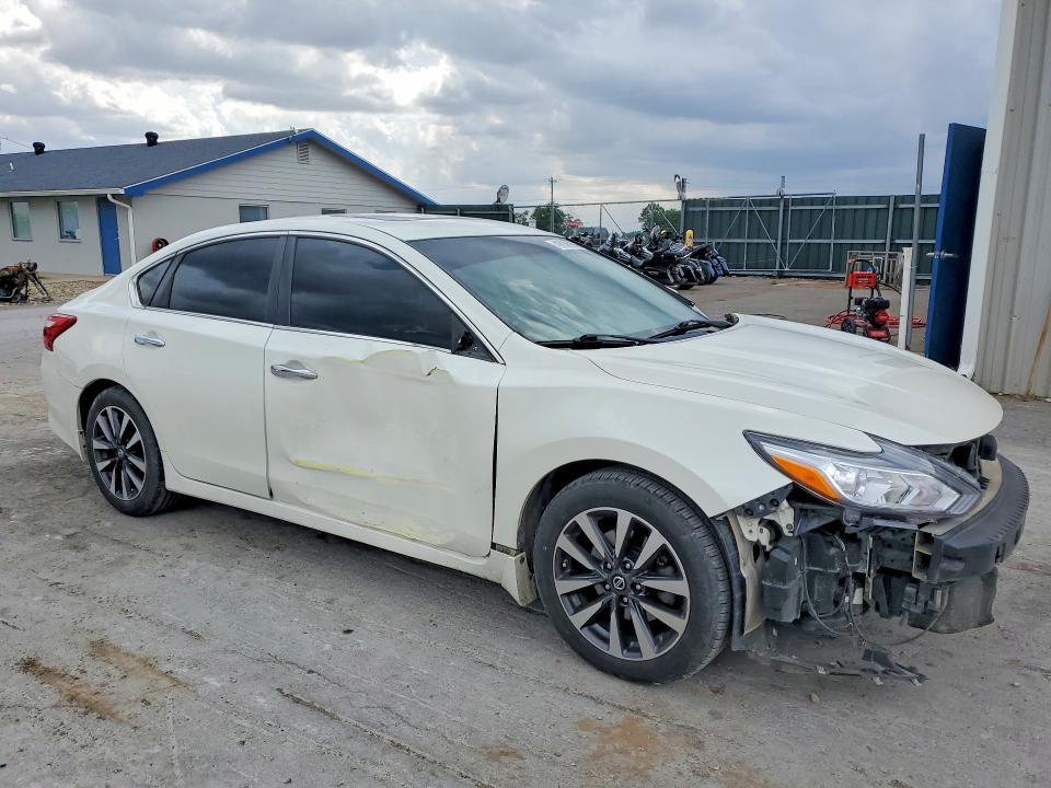 2017 Nissan Altima 2.5 sv