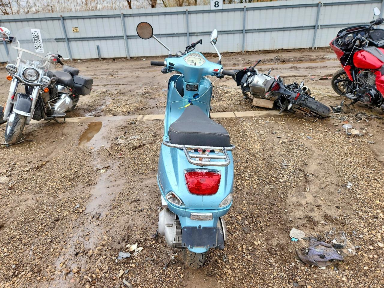 2011 Vespa LX 150IE