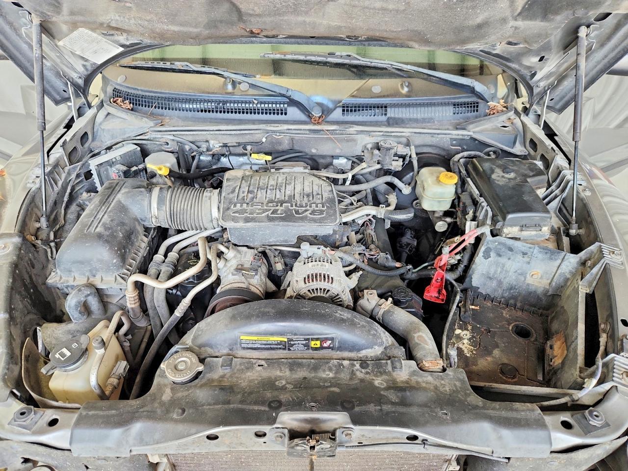 2005 Dodge Dakota Quad SLT