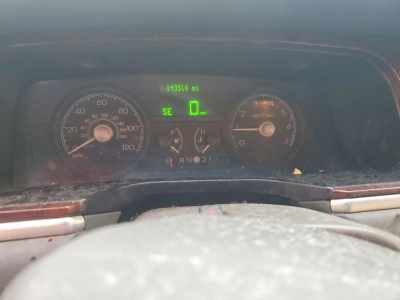 2006 Lincoln Town car Signature