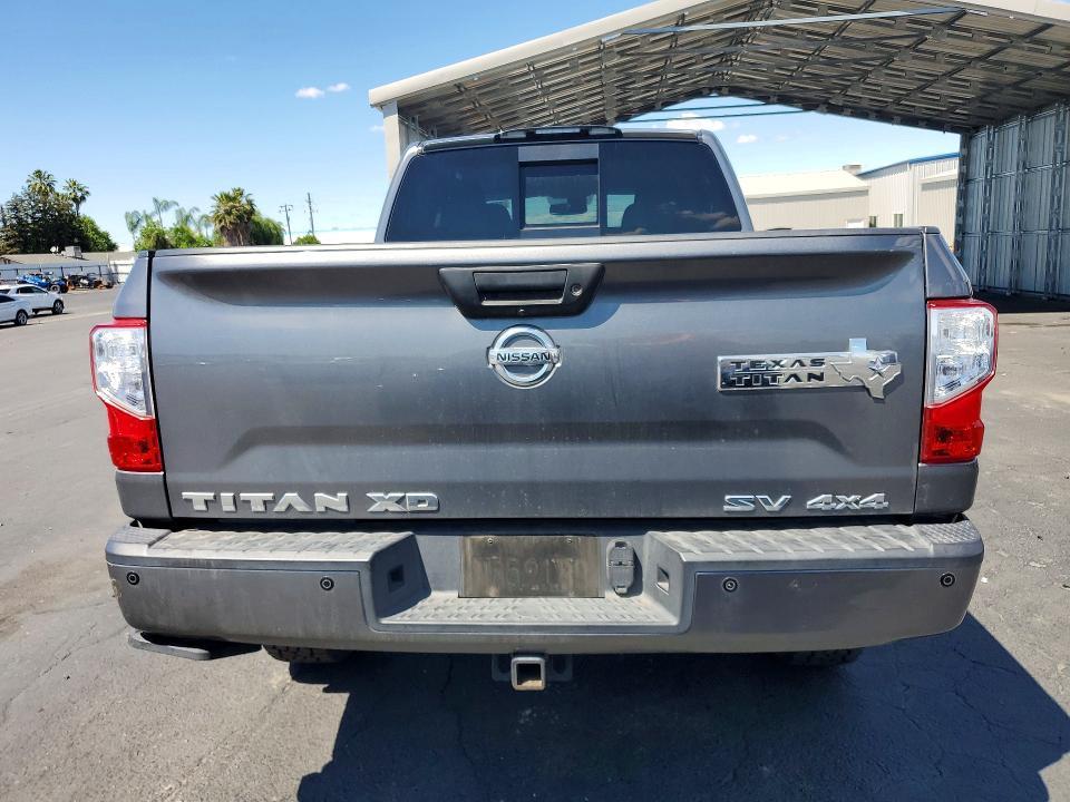 2019 Nissan Titan xd sv