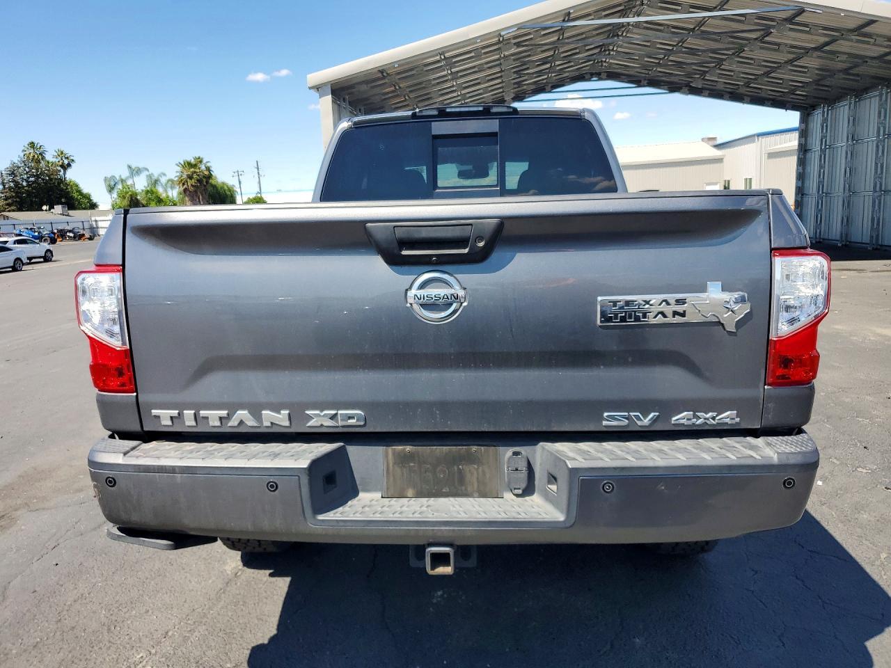 2019 Nissan Titan XD SV