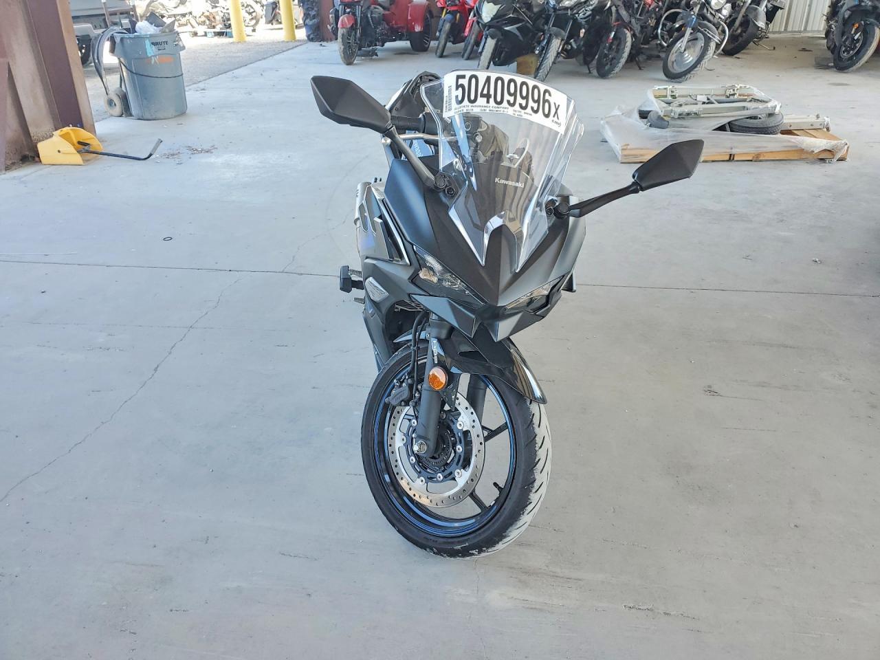 2025 Kawasaki EX500 A