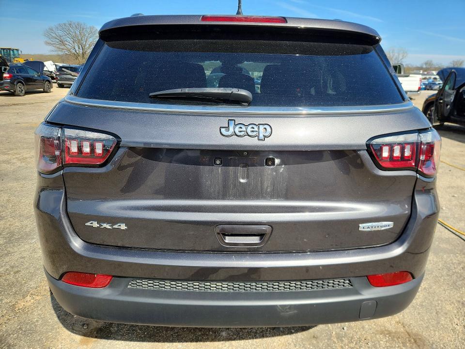 2022 Jeep Compass Latitude